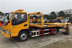 杨陵哪里有拖车服务